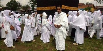 1700 Santri TPQ dan Madin Ikuti Manasik Haji