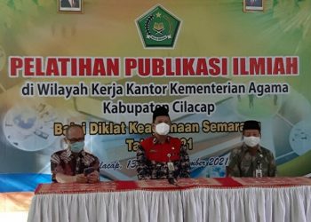 Teruslah Menulis Untuk  Menginspirasi Dan Bisa Mengubah Dunia