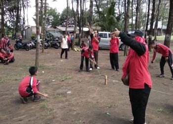 Outbond MTsN 5 Adopsi Kearifan Lokal