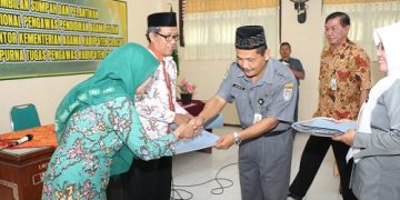 Empat Pengawas PAI Cilacap Purna Tugas