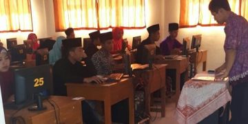 Kemenag Menggelar UNBK Pesantren Wusto