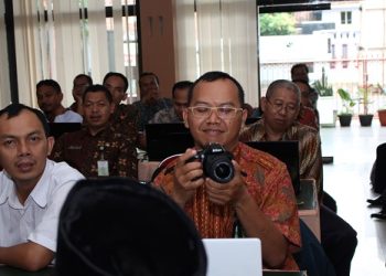 TIK MODAL PENTING DALAM PUBLIKASI