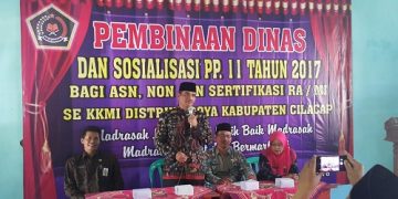 Kakankemenag Berikan Pembinaan Terhadap Guru Madrasah