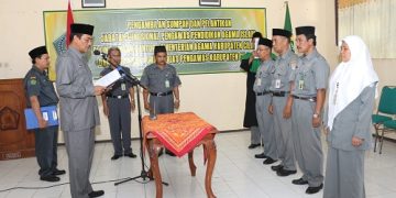 Kakakemenag Lantik Empat Pengawas PAI