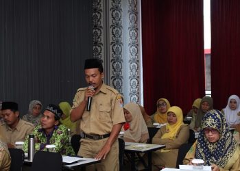KEMENAG CILACAP GELONTORKAN 2,045 M DANA BOP RA 2016