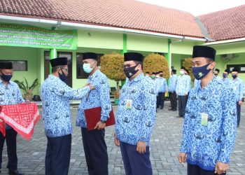 Tanda Kehormatan Satya Lencana Karya Satya Sebagai Motivasi Pelayanan Yang Lebih Baik