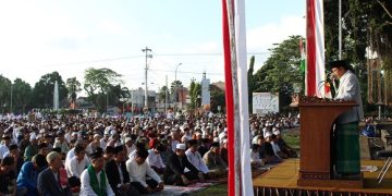 KHATIB AJAK UMAT MENELADANI NABI IBRAHIM