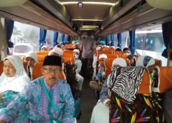 41 JEMAAH HAJI KLOTER 6 DAN 8 KEMBALI