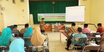 Buku Zakat Karya Mughni Labib