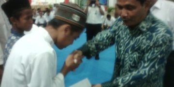 20 ANAK YATIM DAPAT SANTUNAN