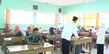 CILACAP HANYA MELOLOSKAN SEORANG PESERTA KE KSM TINGKAT NASIONAL