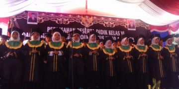 AKHIRUSSANAH, MIN SIKANCO GELAR TAHFIDZUL QURAN JUZ 30