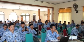 INFORMASI KEBUTUHAN POKOK ERA GLOBAL