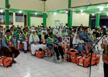 Cilacap Berangkatkan 360 CJH Kloter 3 SOC