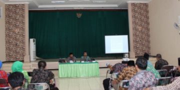 ORANG BIJAK BERFIKIR RADIKAL