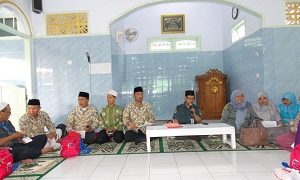 Berita Kemenag – Kakankemenag Lepas 57 Jamaah Umroh