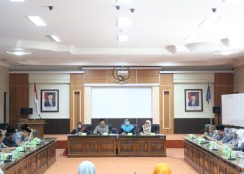 Salurkan Aspirasi, Pengelola Madrasah Sambangi DPRD
