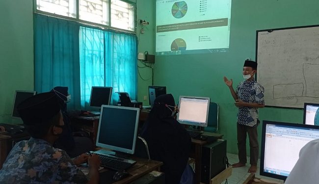 MTs Ma'arif NU 01 Gandrungmangu Selenggarakan Kegiatan Pramuka Berbasis IT