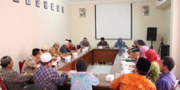 EVALUASI UNTUK TINGKATKAN LAYANAN