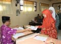 303 Guru Madrasah Terima SK Inpassing