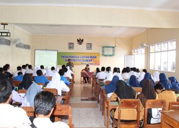 90 PEMUDA IKUTI SOSIALISASI KERUKUNAN LINTAS IMAN