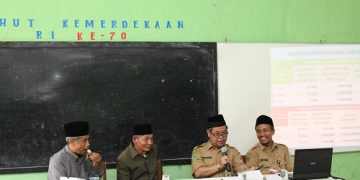 GURU PNS DPK KEMBALI DAPAT UANG MAKAN