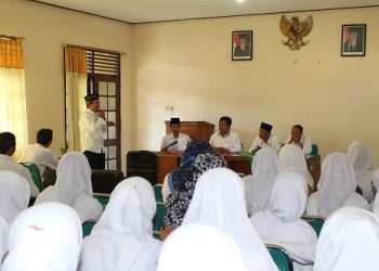 GURU BELUM S1 MASIH DIBERI KESEMPATAN KULIAH