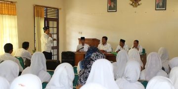GURU BELUM S1 MASIH DIBERI KESEMPATAN KULIAH