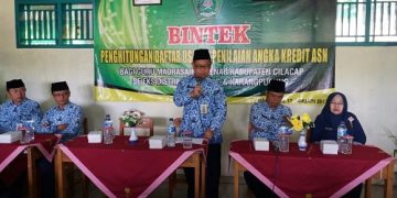MAU NAIK PANGKAT, GURU HARUS BELAJAR MENYUSUN PAK