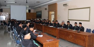 MASJID DIKELOLA MAKSIMAL, JAMAAH BETAH IBADAH