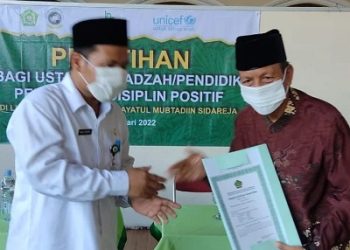 Implementasi Program Pesantren Ramah Anak, Kankemenag Cilacap melaksanakan Kegiatan Pembukaan Pelatihan Penerapan Disiplin Positif di Pondok Pesantren