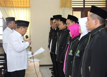 Kakankemenag Kukuhkan Pengurus Pokjaluh Periode 2017-2020