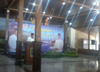 Wabub Lepas Calon Jamaah Haji Cilacap