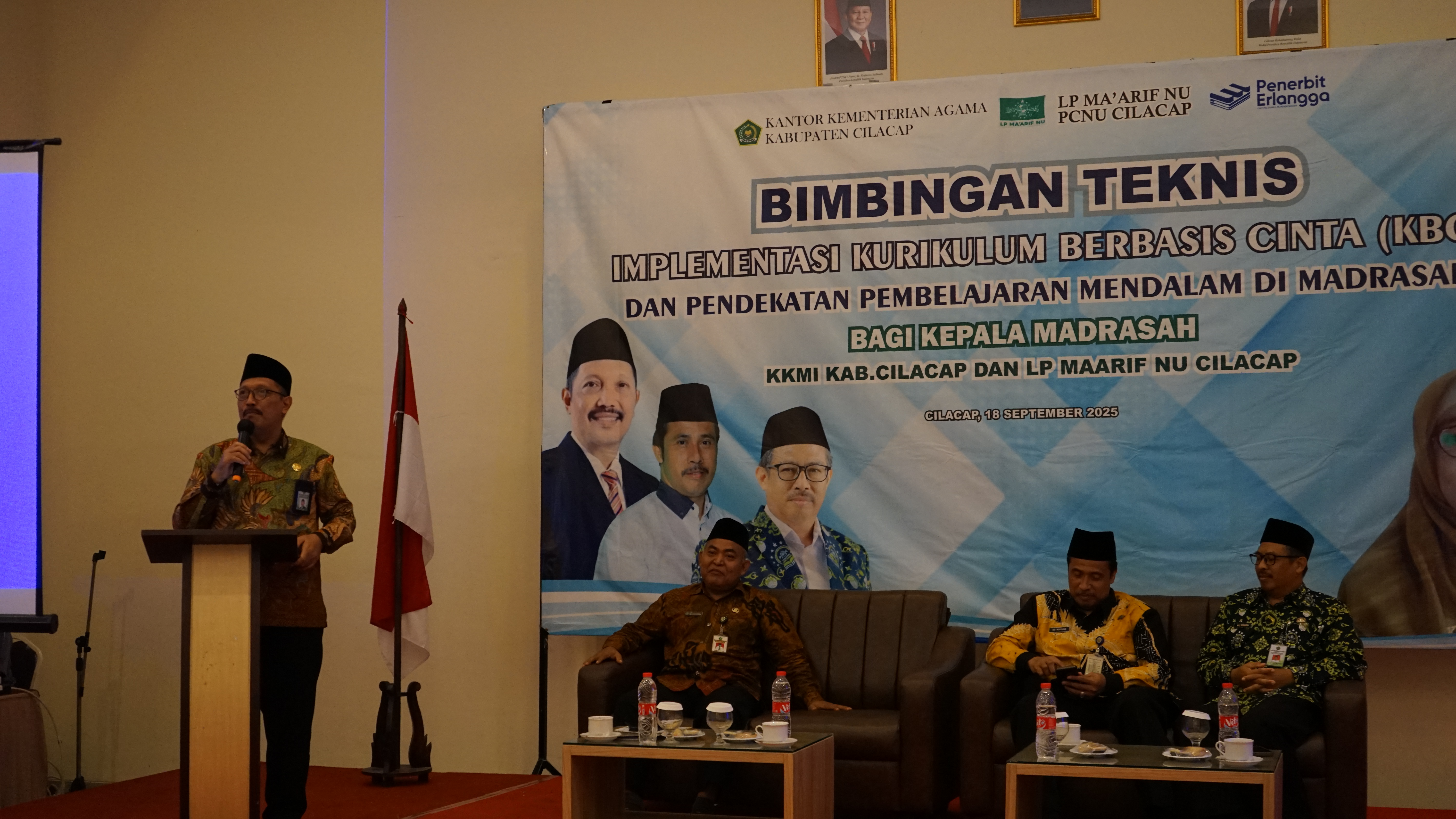Kepala Kemenag Buka Bimtek Implementasi Kurikulum Berbasis Cinta KKMI Kabupaten Cilacap