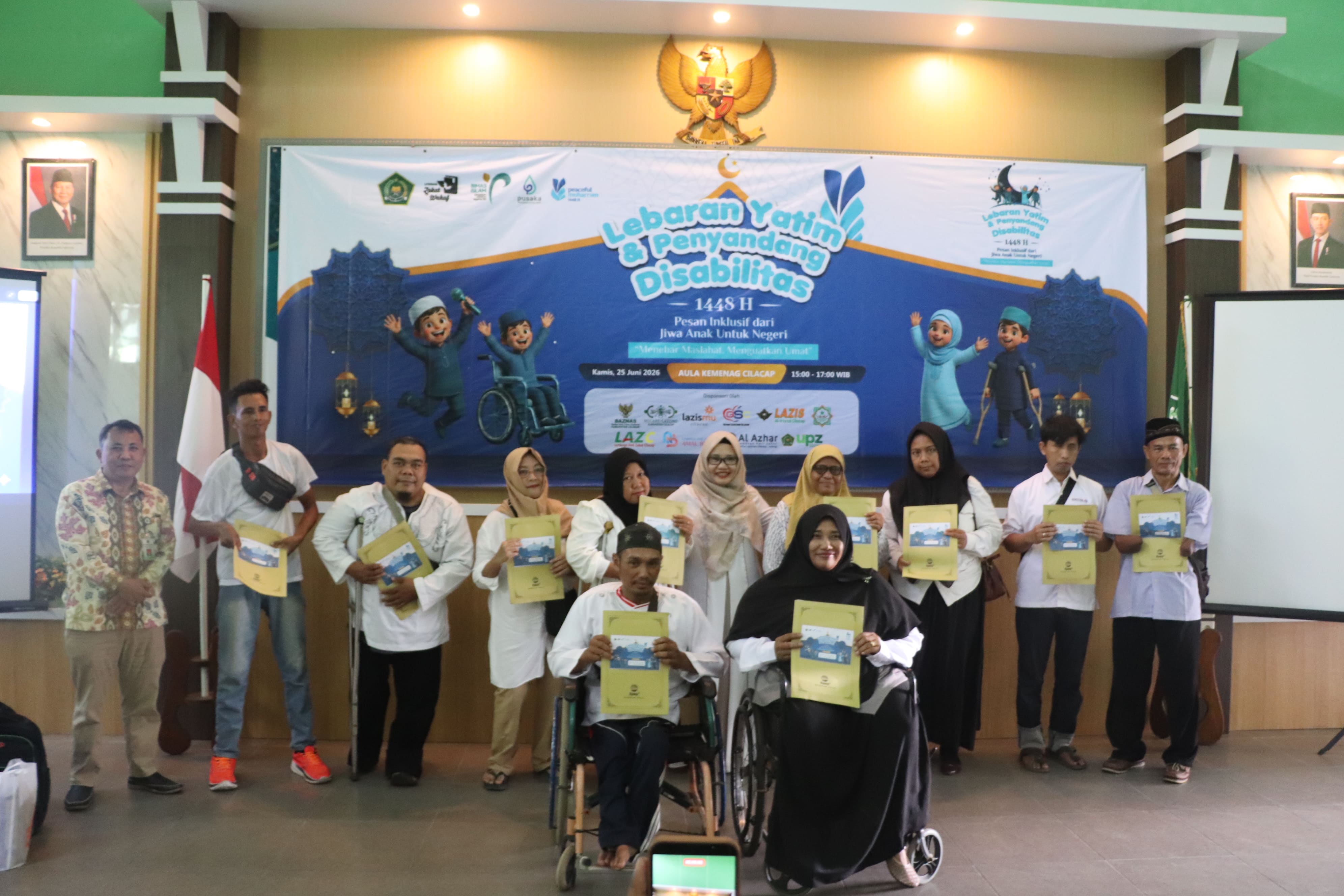 Peaceful Muharram, Kemenag Cilacap Salurkan Bantuan Untuk Anak Yatim dan Difabel